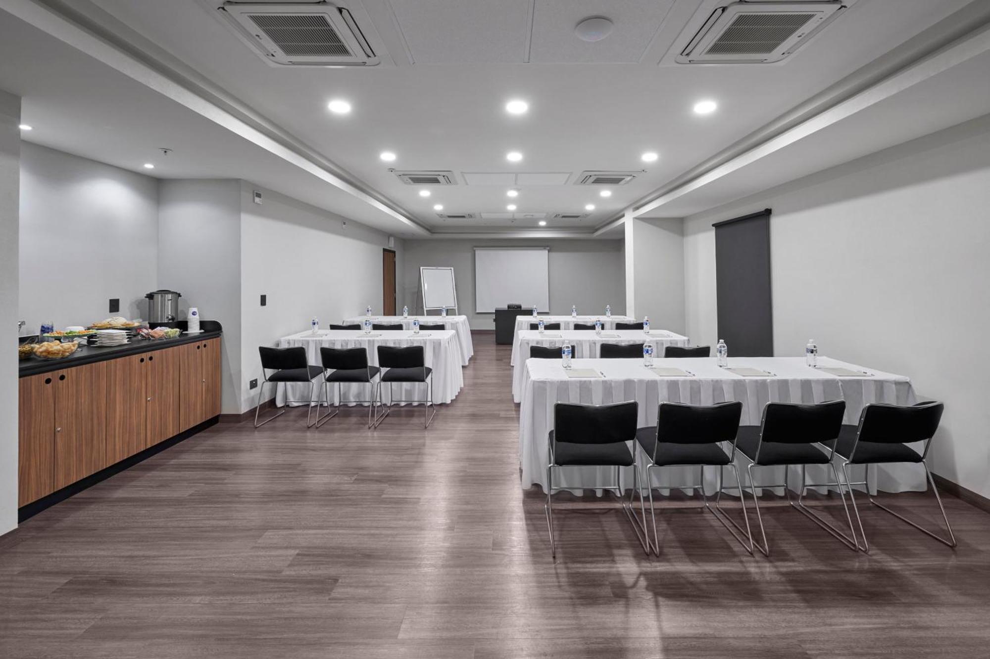City Express By Marriott Monterrey Lindavista Guadalupe  Exterior photo